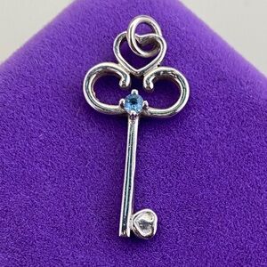💛 Classic Ben Moss Sterling Silver Key Pendant | Blue Topaz Heart | Romantic